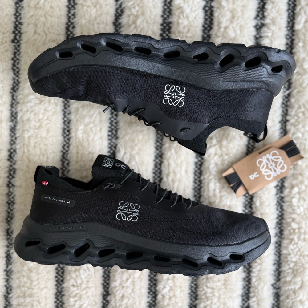 Loewe Oncloud Cloudtilt Black 11.5